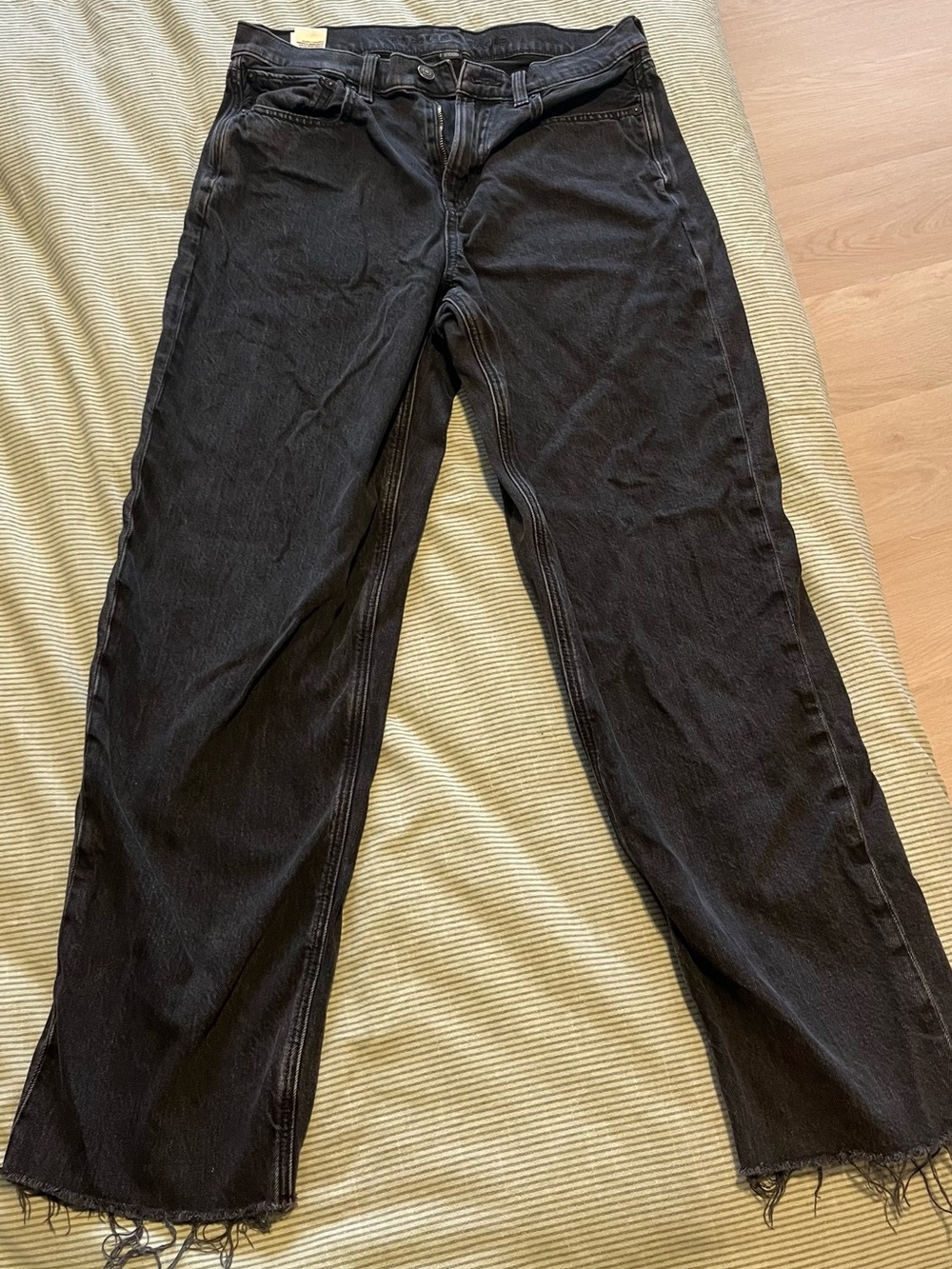 Strigid Jeans